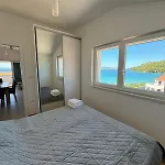 Sea View Apartment Zaboric