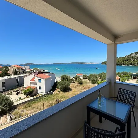 Apartment Sea View