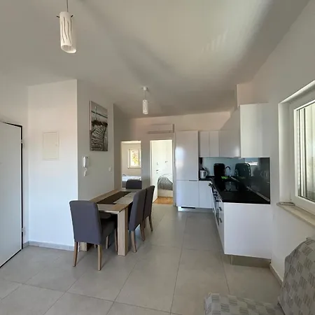 Apartment Sea View