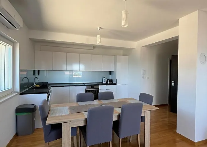 Διαμέρισμα Sea View Zaboric